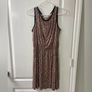 Loft Peach and Black Midi Length Elastic Waist Dress - excellent condition